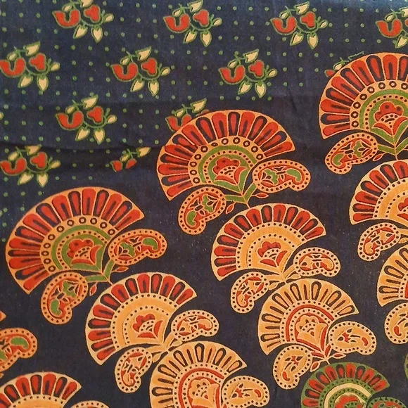 Beautiful Vintage Bedspead - Picture 7 of 10